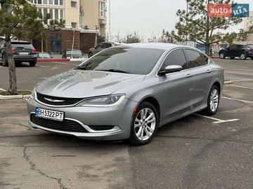Авто Chrysler 200 2014 № 8134510