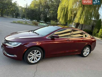 Авто Chrysler 200 2015 № 8134627