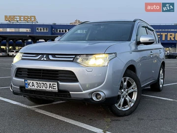 Авто Mitsubishi Outlander 2013 № 8134660