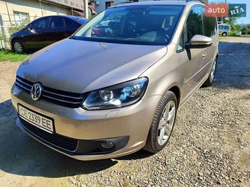 Авто Volkswagen Touran 2014 № 8134661