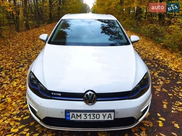 Авто Volkswagen E-Golf 2020 № 8134694