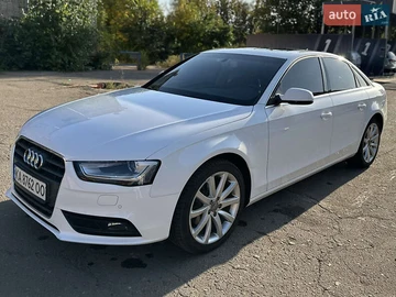 Авто Audi A4 2015 № 8134739