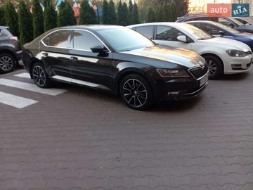 Авто Skoda Superb 2017 № 8134810