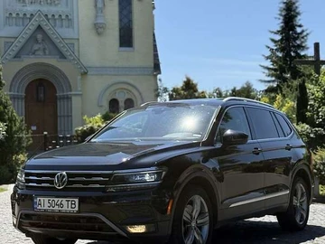 Авто Volkswagen Tiguan 2017 № 8134818