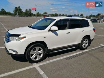 Авто Toyota Highlander 2013 № 8134821