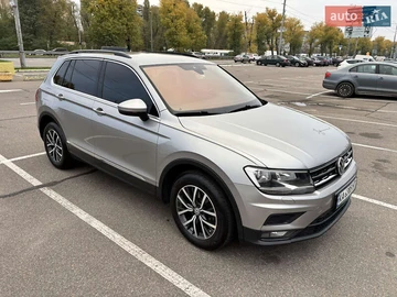 Авто Volkswagen Tiguan 2017 № 8134832