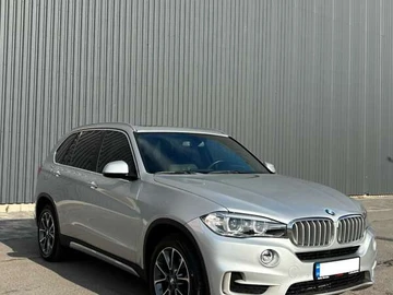 Авто BMW X5 2017 № 8134896