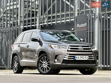 Авто Toyota Highlander 2019 № 8134922