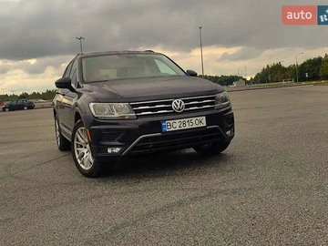 Авто Volkswagen Tiguan 2017 № 8134998