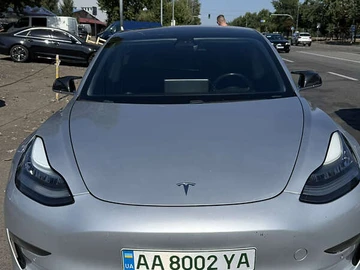Авто Tesla Model 3 2018 № 8135004