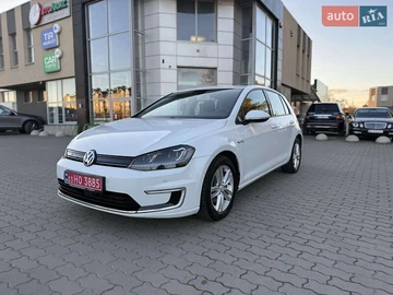 Авто Volkswagen E-Golf 2014 № 8135075