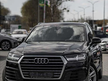 Авто Audi Q7 2015 № 8135295