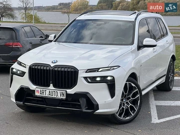 Авто BMW X7 2023 № 8135296