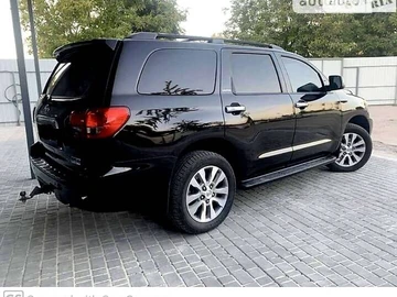 Авто Toyota Sequoia 2016 № 8135432