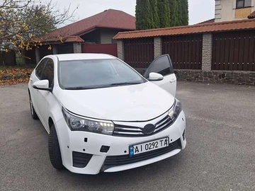 Авто Toyota Corolla 2013 № 8135465