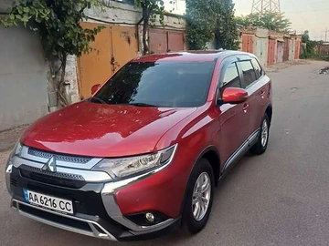 Авто Mitsubishi Outlander 2019 № 8135646