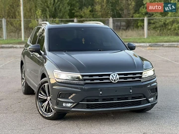 Авто Volkswagen Tiguan 2018 № 8135663