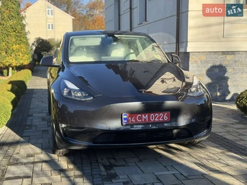 Авто Tesla Model Y 2024 № 8135664