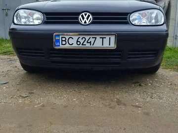 Авто Volkswagen Golf 1999 № 8135696