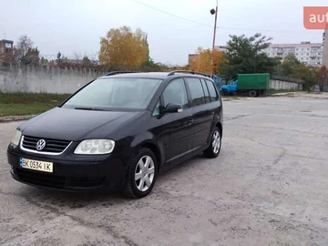 Авто Volkswagen Touran 2004 № 8135718