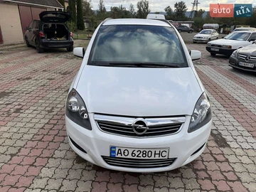 Авто Opel Zafira 2014 № 8135838