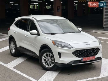Авто Ford Escape 2020 № 8135977