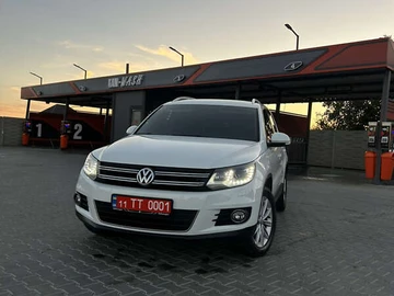 Авто Volkswagen Tiguan 2015 № 8135979