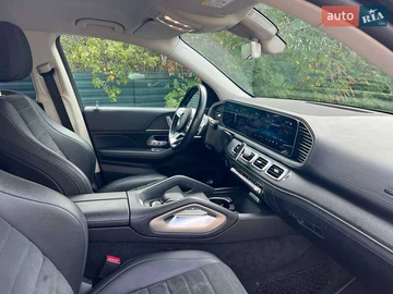 Авто Mercedes Gle-Class 2019 № 8136019