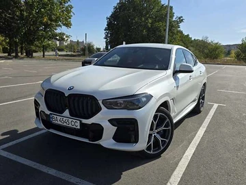 Авто BMW X6 2023 № 8136025