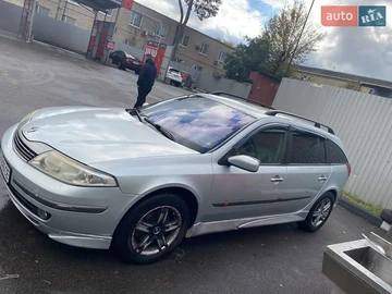 Авто Renault Laguna 2002 № 8136117