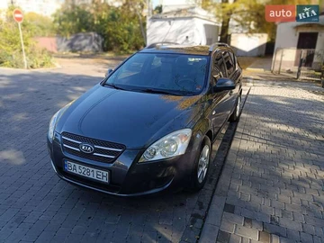 Авто KIA Ceed 2008 № 8136329