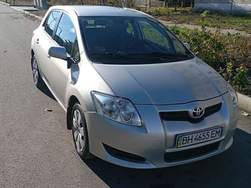 Авто Toyota Auris 2007 № 8136331