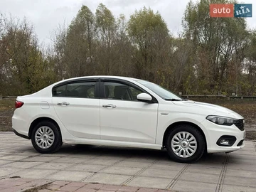 Авто Fiat Tipo 2020 № 8136351