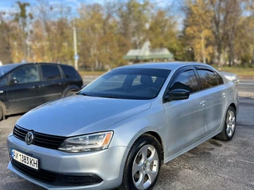Авто Volkswagen Jetta 2013 № 8136358