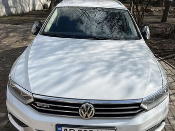 Авто Volkswagen Passat 2017 № 8136755
