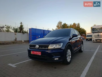 Авто Volkswagen Tiguan 2018 № 8136814