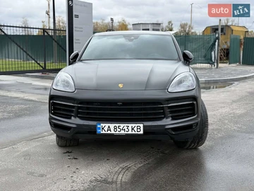 Авто Porsche Cayenne 2022 № 8136932