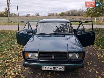 Авто ВАЗ 2107 2004 № 8136940