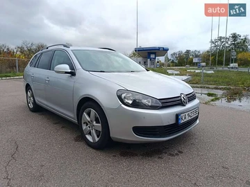 Авто Volkswagen Golf 2011 № 8137129