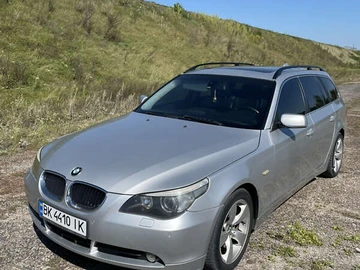 Авто BMW 5 Series 2005 № 8137153