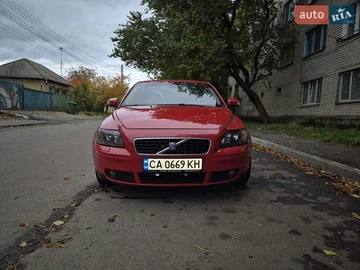 Авто Volvo S40 2008 № 8137168