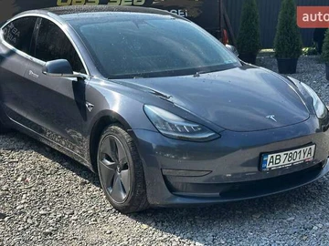 Авто Tesla Model 3 2019 № 8137477