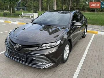 Авто Toyota Camry 2018 № 8137493
