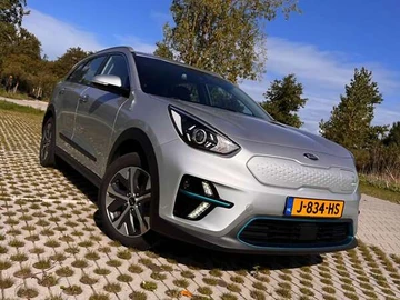 Авто KIA Niro 2020 № 8137513