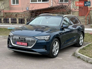 Авто Audi E-Tron 2019 № 8137536