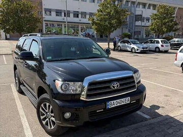 Авто Toyota Sequoia 2013 № 8137572