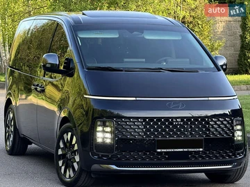 Авто Hyundai Staria 2024 № 8137695
