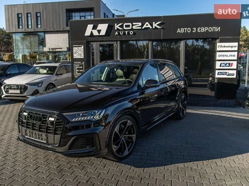 Авто Audi Q7 2021 № 8137696