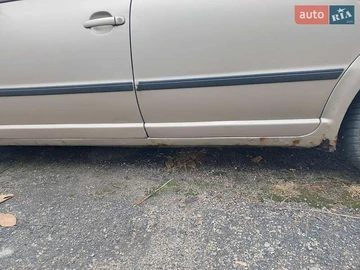 Авто Skoda Superb 2005 № 8137894
