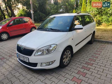 Авто Skoda Fabia 2011 № 8137899